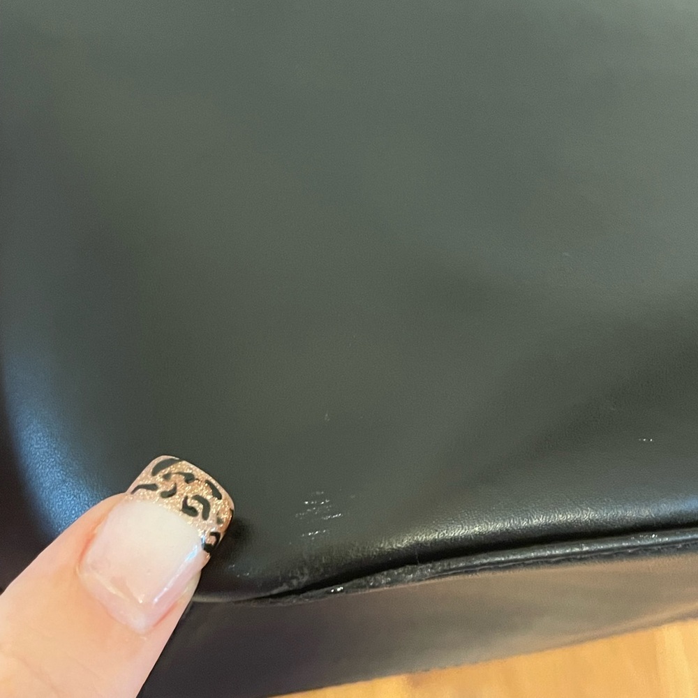 KATE SPADE Black Leather Medium Tote w Spade Bag Charm - Picture 15 of 15